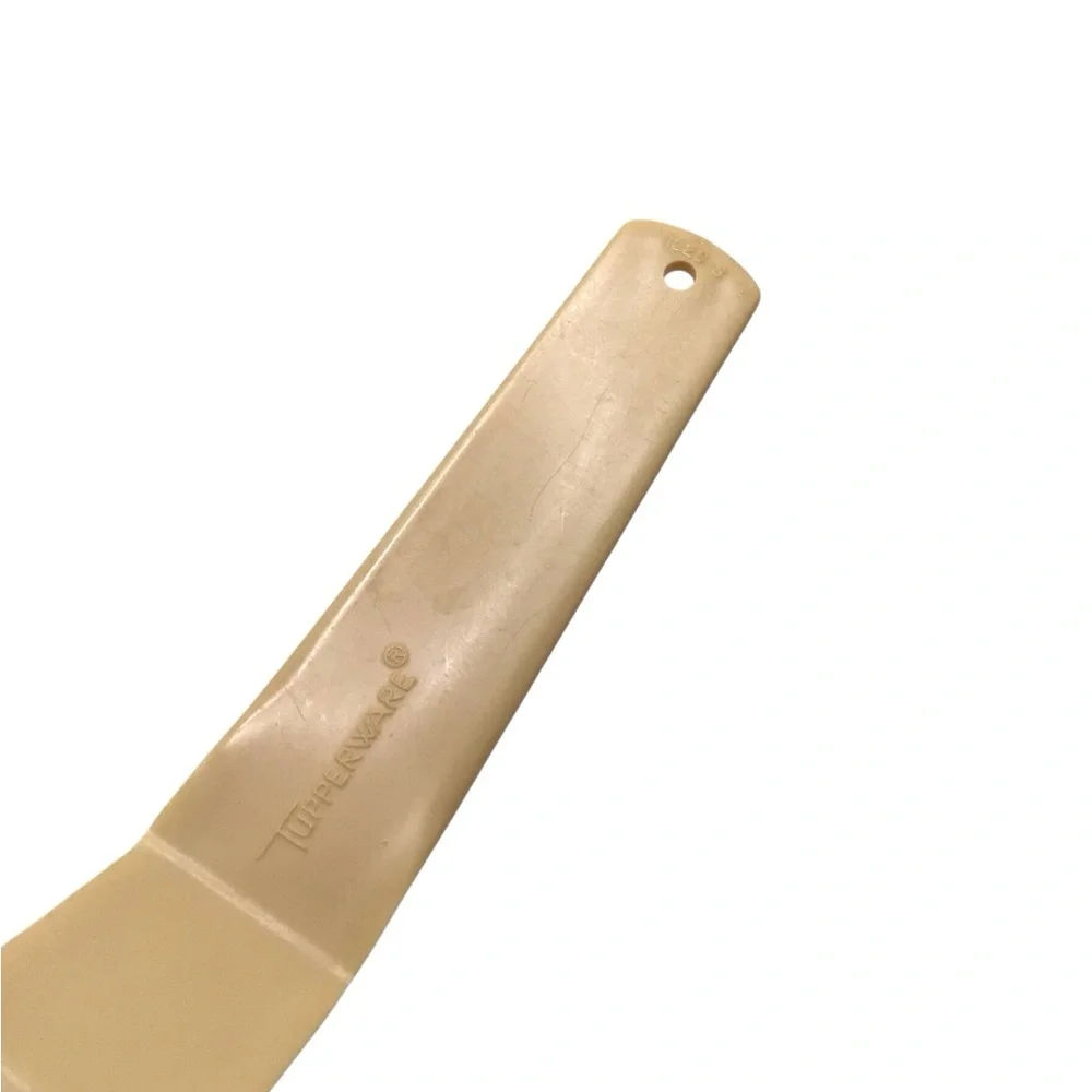 Vintage Tupperware 1228-8 Pie & Cake Server – Wheat Color – Kitchen Utensil